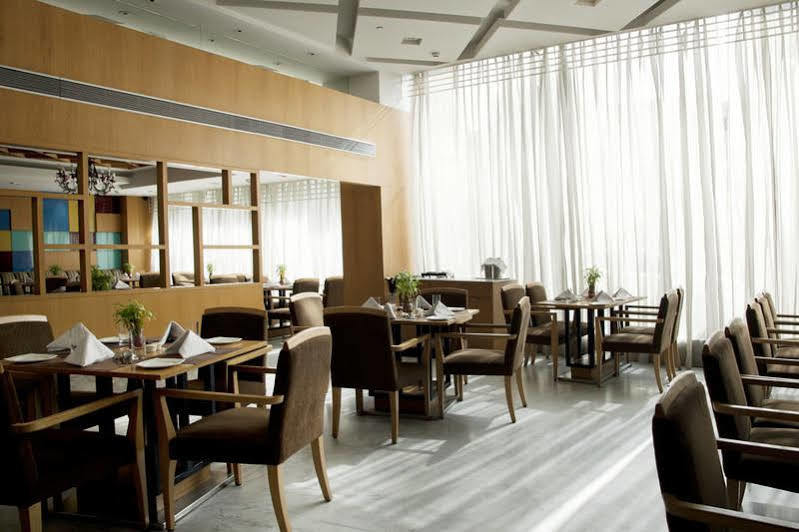 Fairfield By Marriott Jaipur Hotel Bagian luar foto
